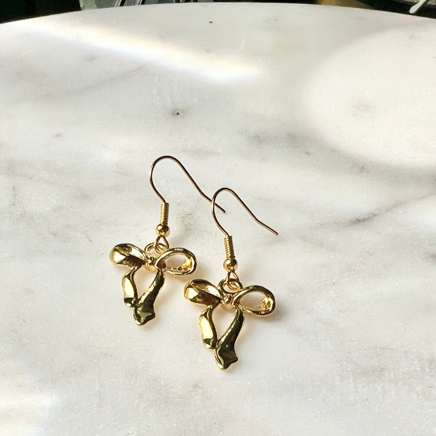 Charmed | Dangle Bow | Autumn and Spring