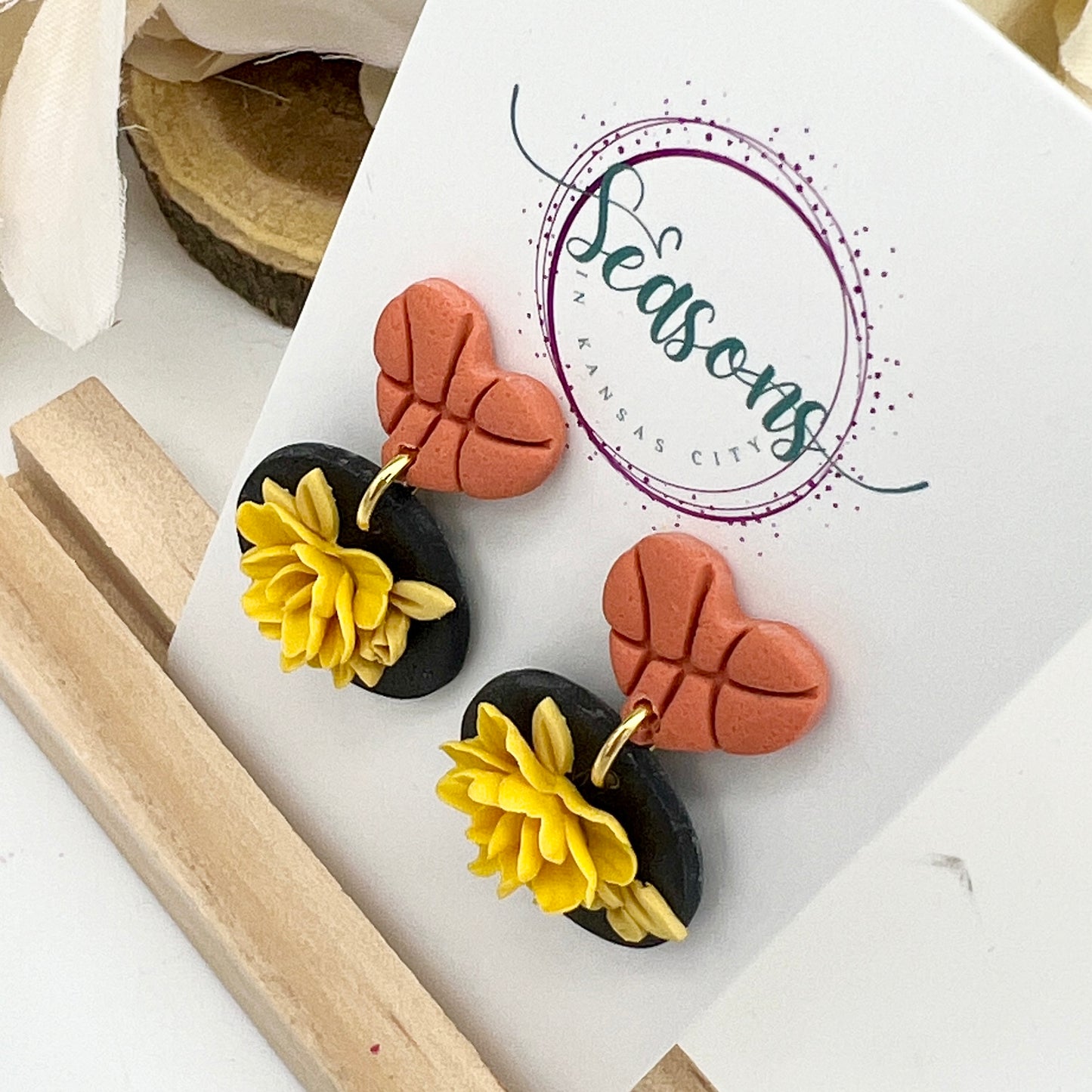 Black and Gold | Basketball