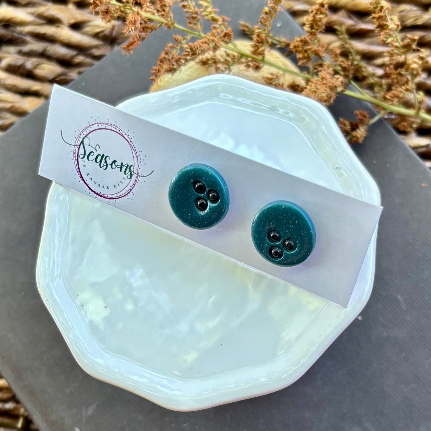 Sports Studs | Bowling Ball