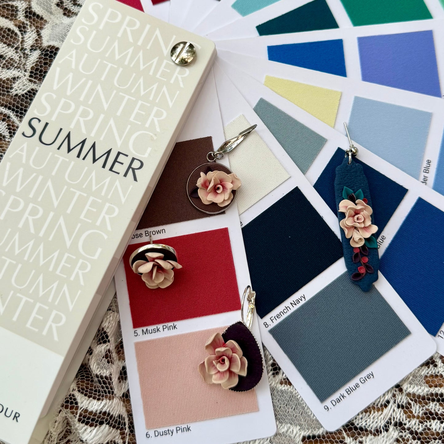 Felicity | Dangle | Summer