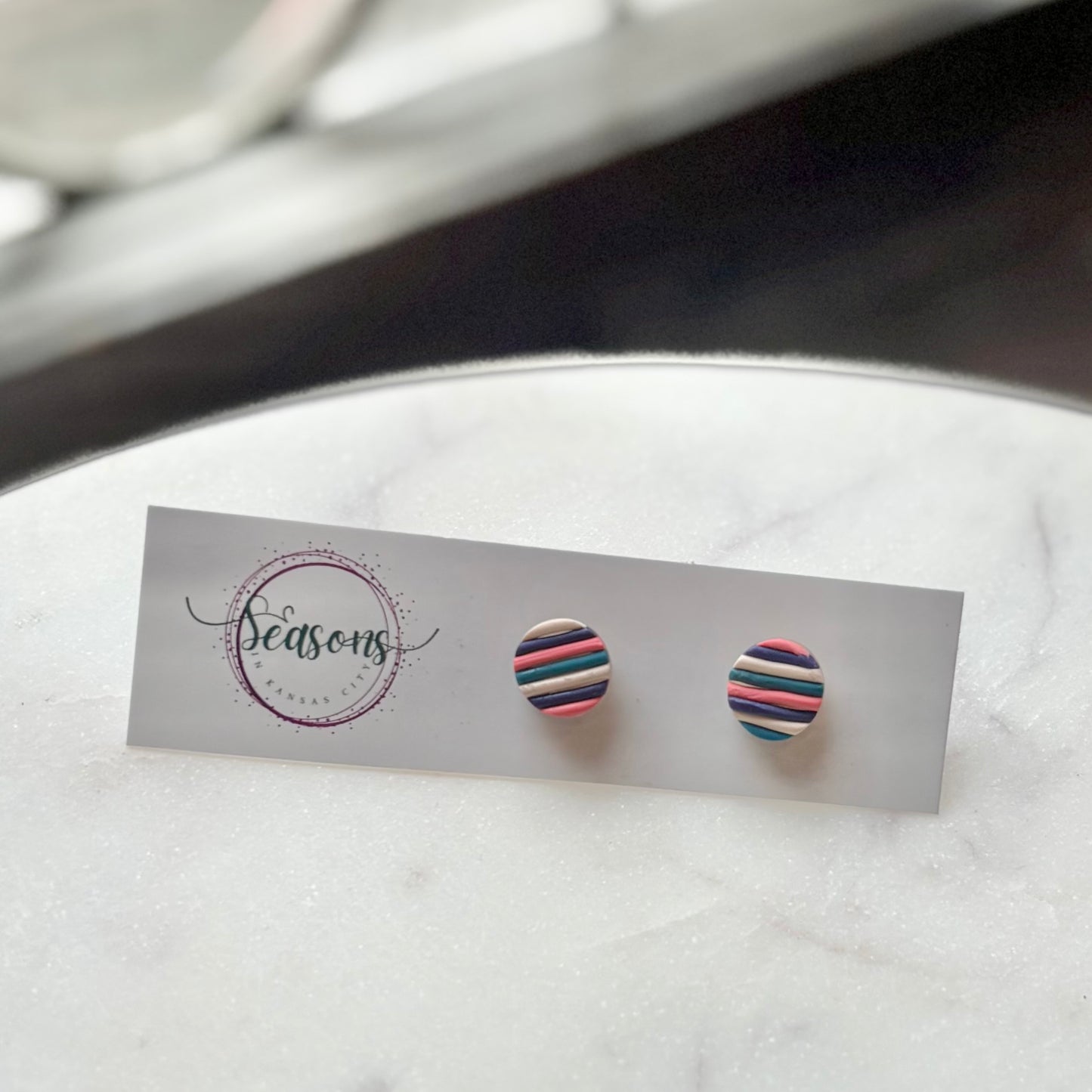 Kya | Round Stud | Autumn