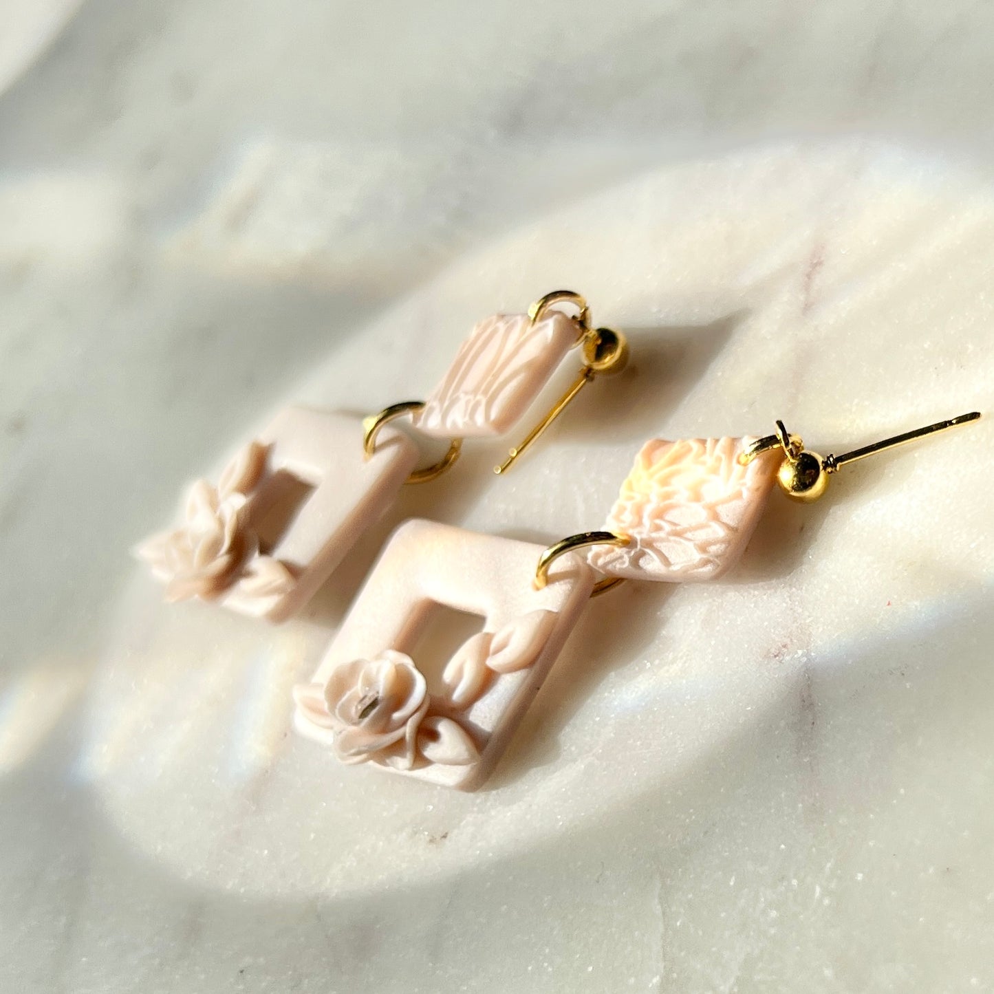 Thea | Diamonds | Spring