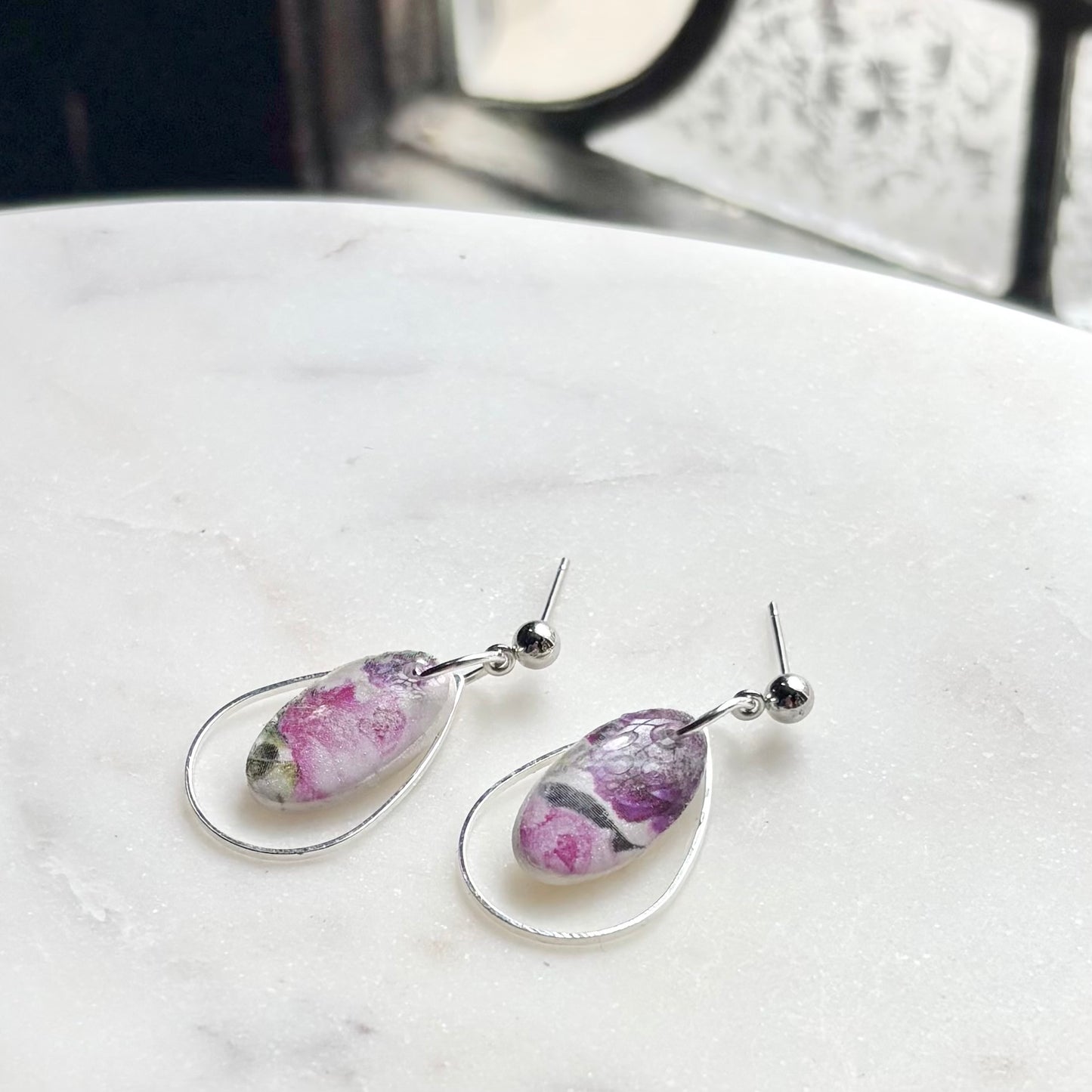Arely | Oval with Teardrop | Summer