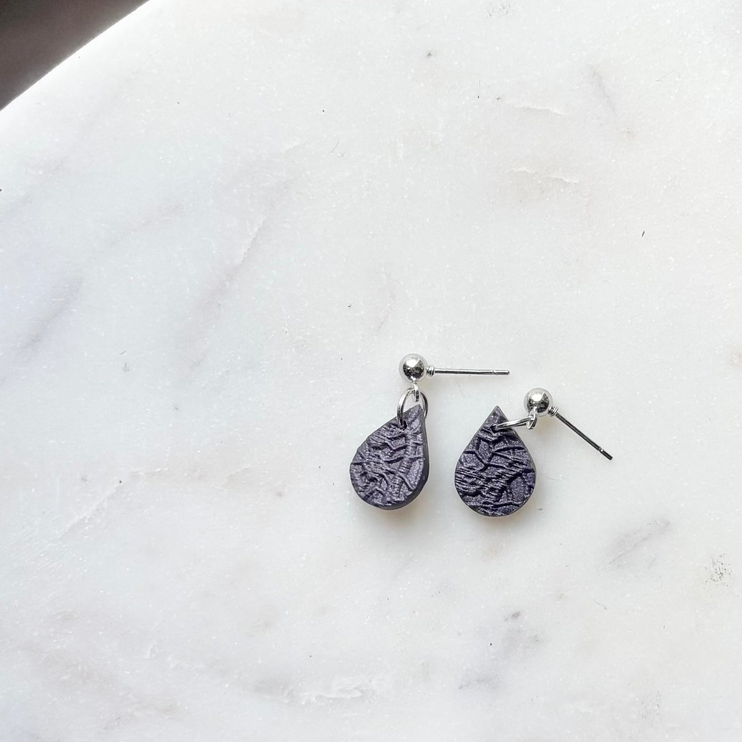 Lacy | Smoked Grape | Mini Teardrops | Summer