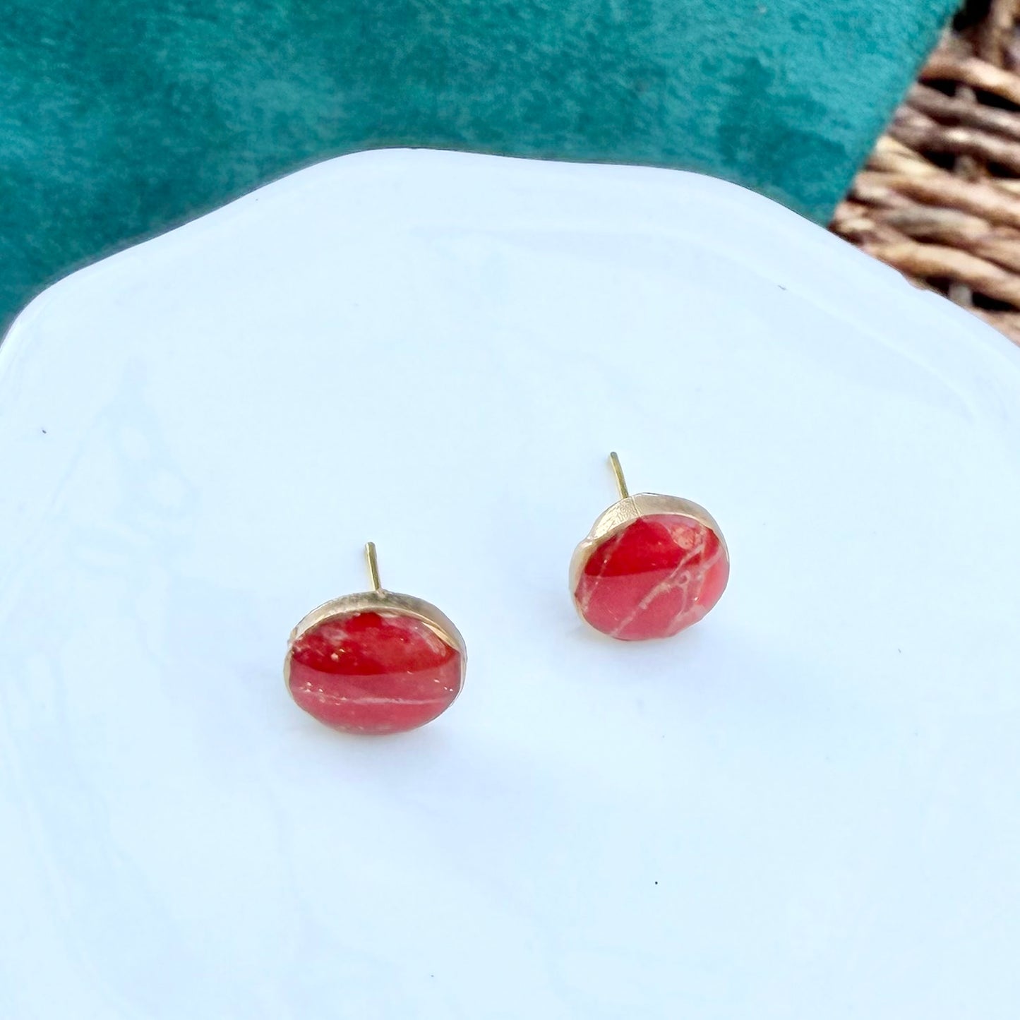 Charlie | Round Stud | Autumn and Spring