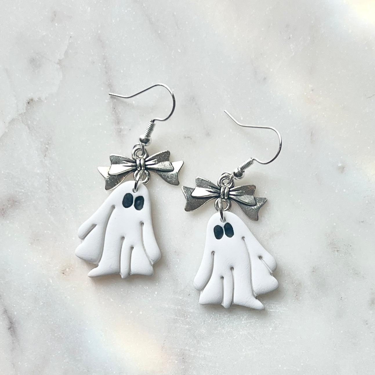 Ghosts | Bow | Spring