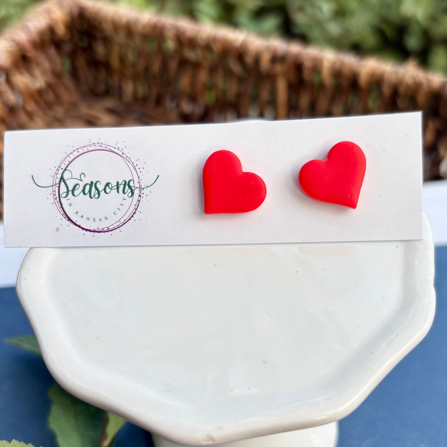 Geranium Heart Studs