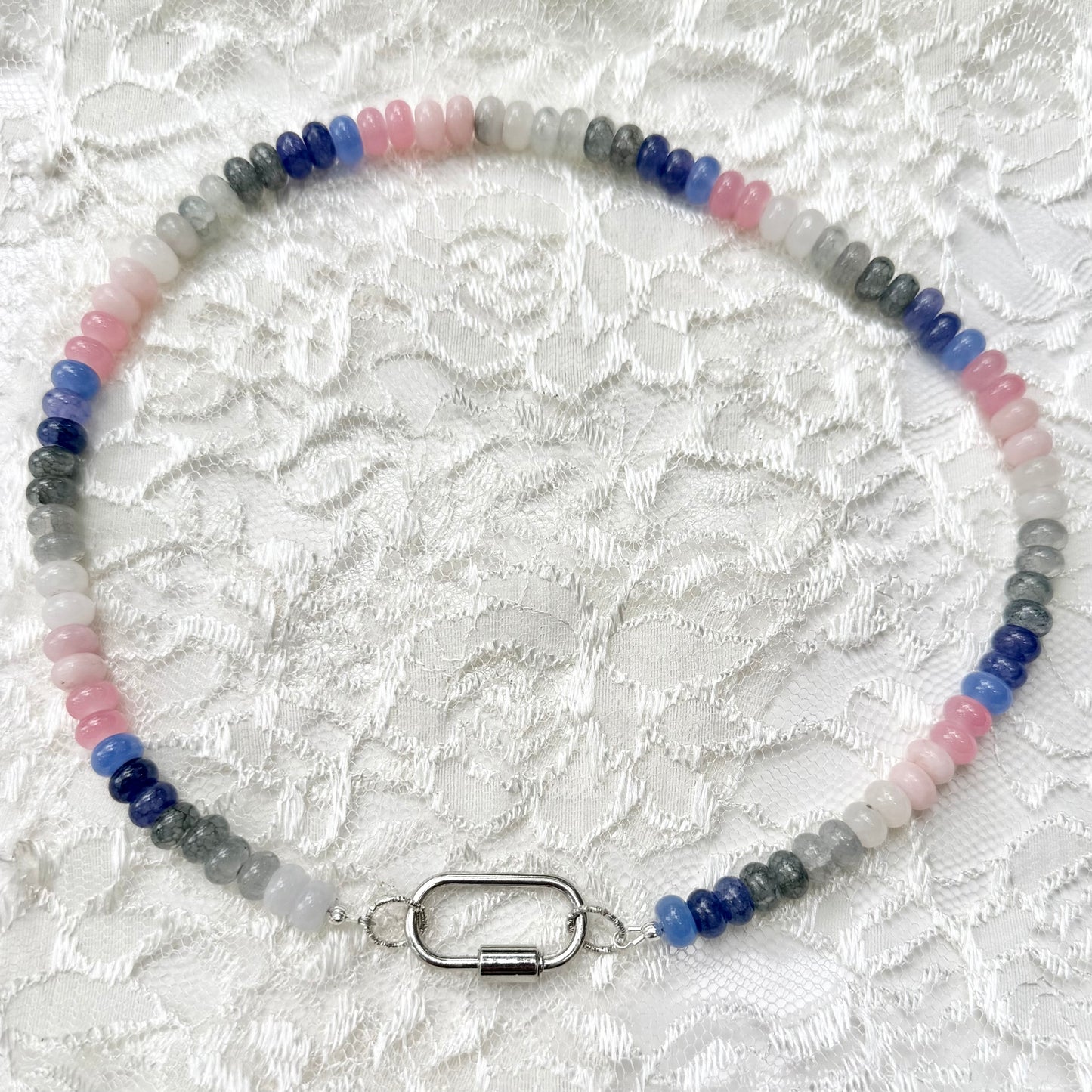 Ava | White, Grey, Blue, Pink | Soft Summer
