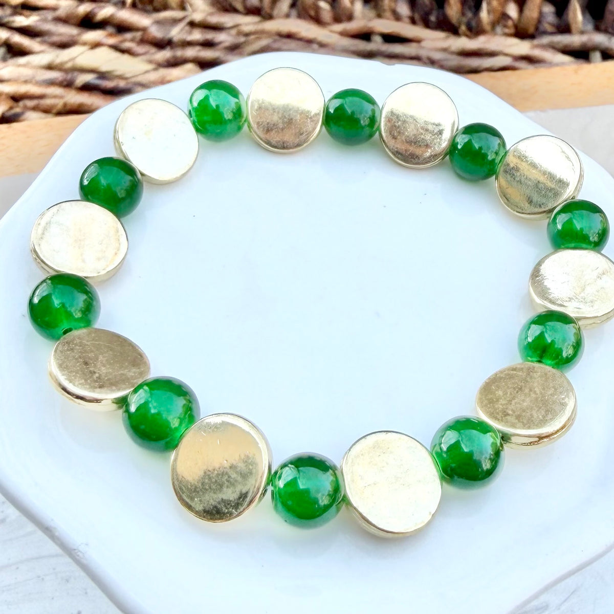 Mabel | Leaf Green and Flat Gold | Spring