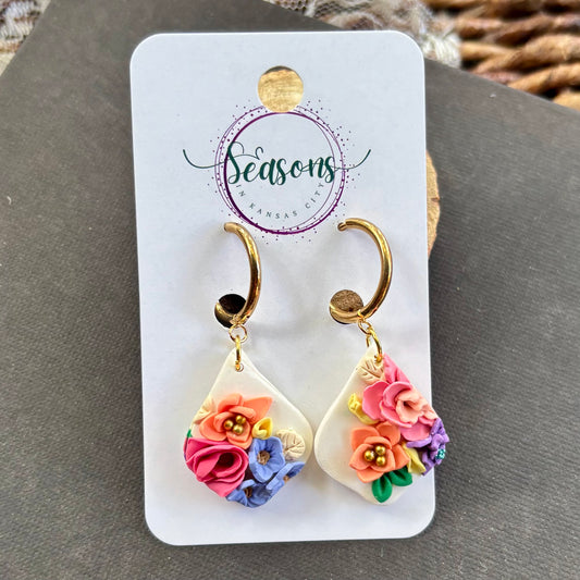 Carly | Scallop | Spring