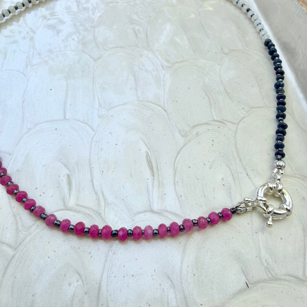 Luciana | Magenta, Navy, White | Winter
