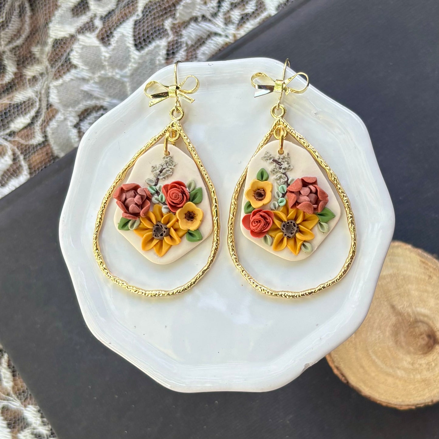 Aurora | Golden Teardrop  | Autumn