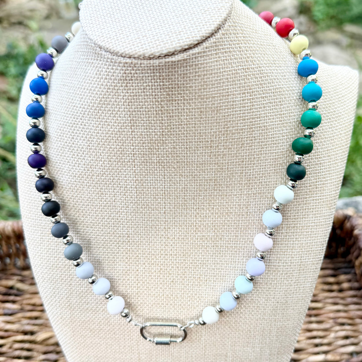 Palette Wearables | Carabiner Necklace | Winter