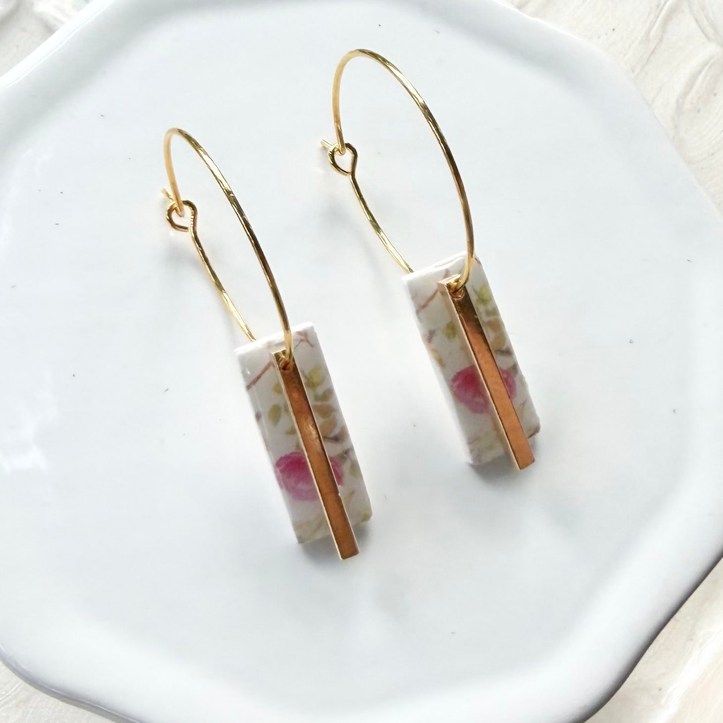Gwen | Rectangle Hoops | Spring