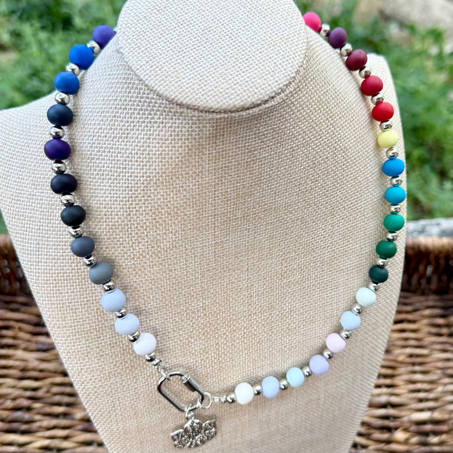 Palette Wearables | Carabiner Necklace | Winter