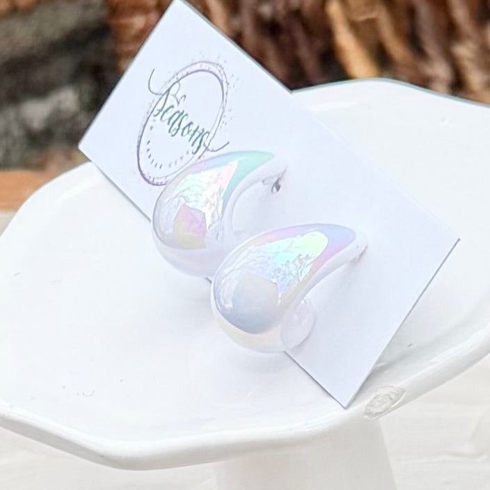 Solana | Irridescent White | Winter