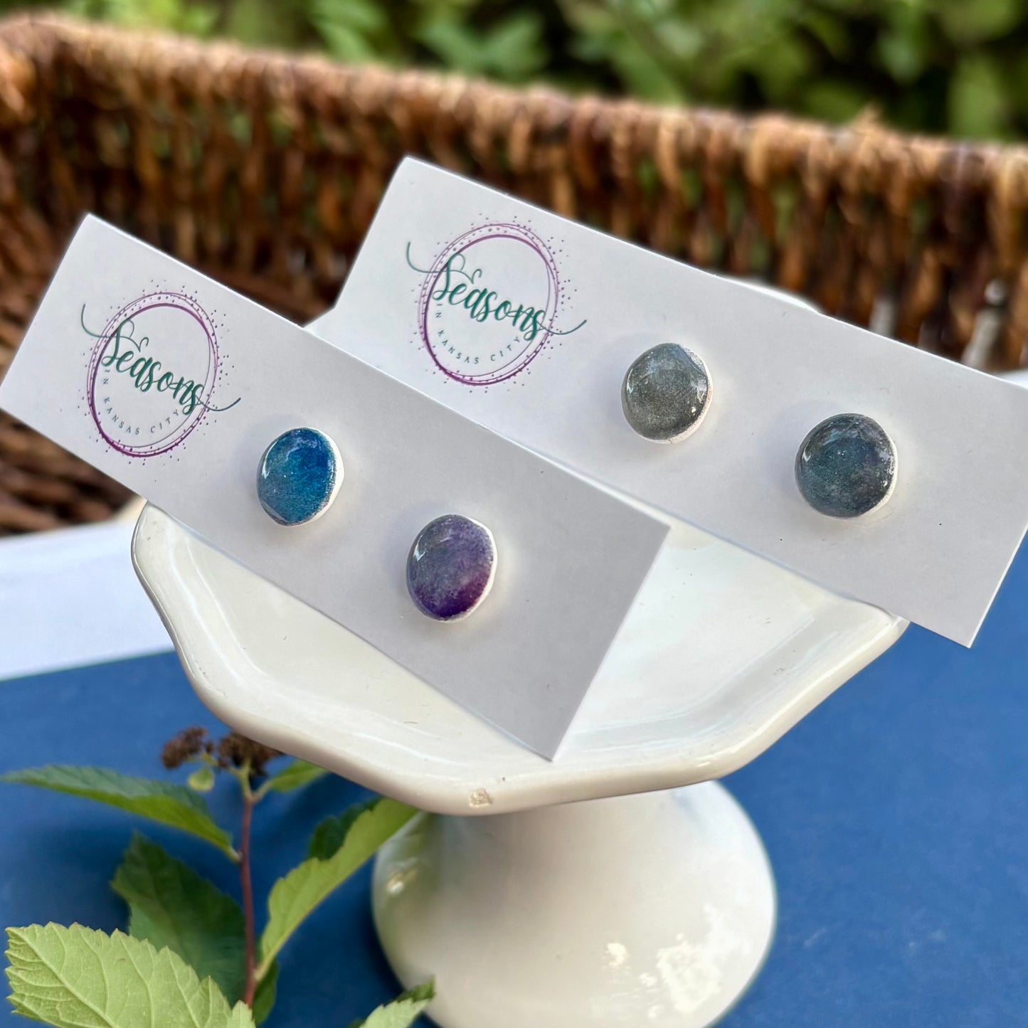 Luna | Studs | Winter