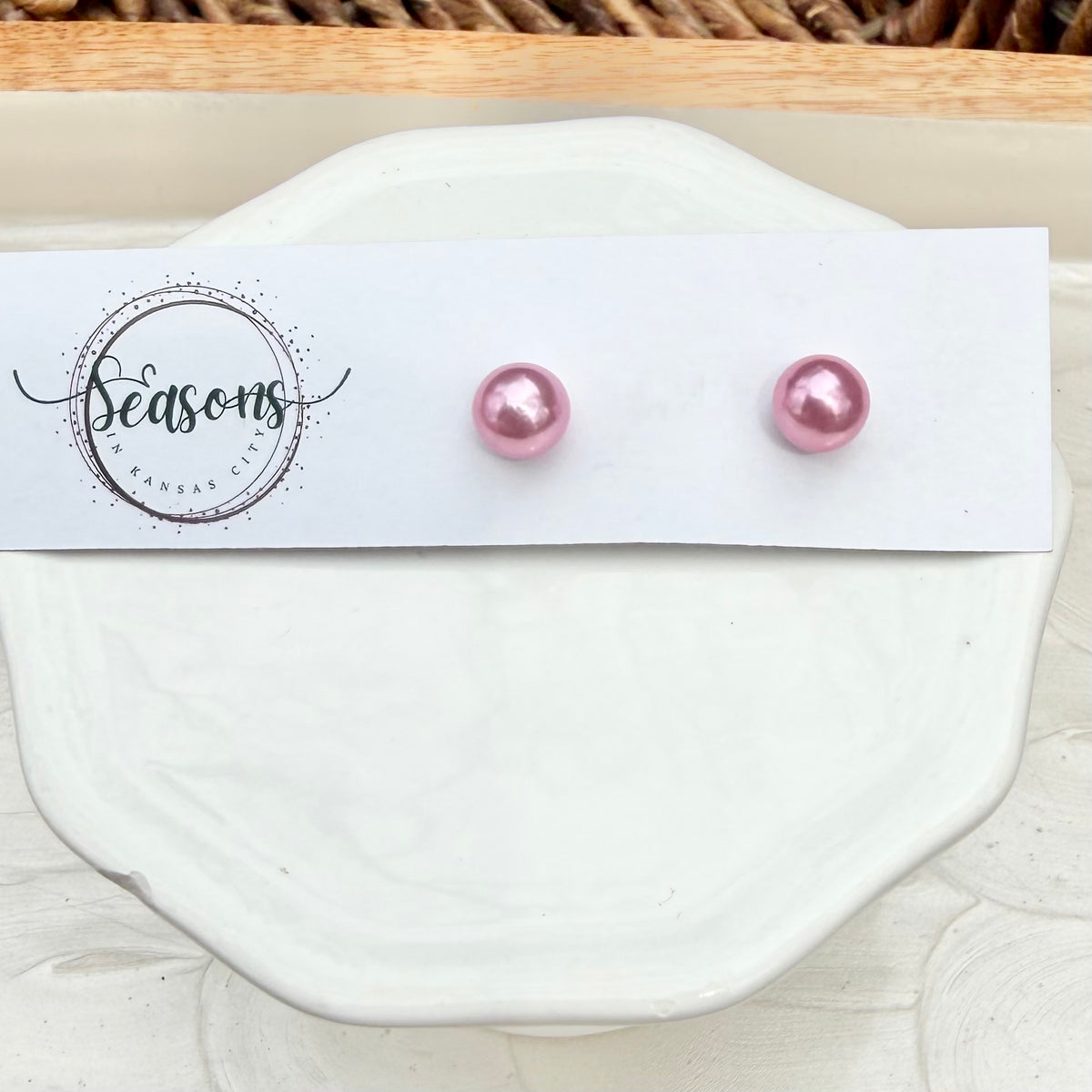 Dottie | Large Stud | All Seasons