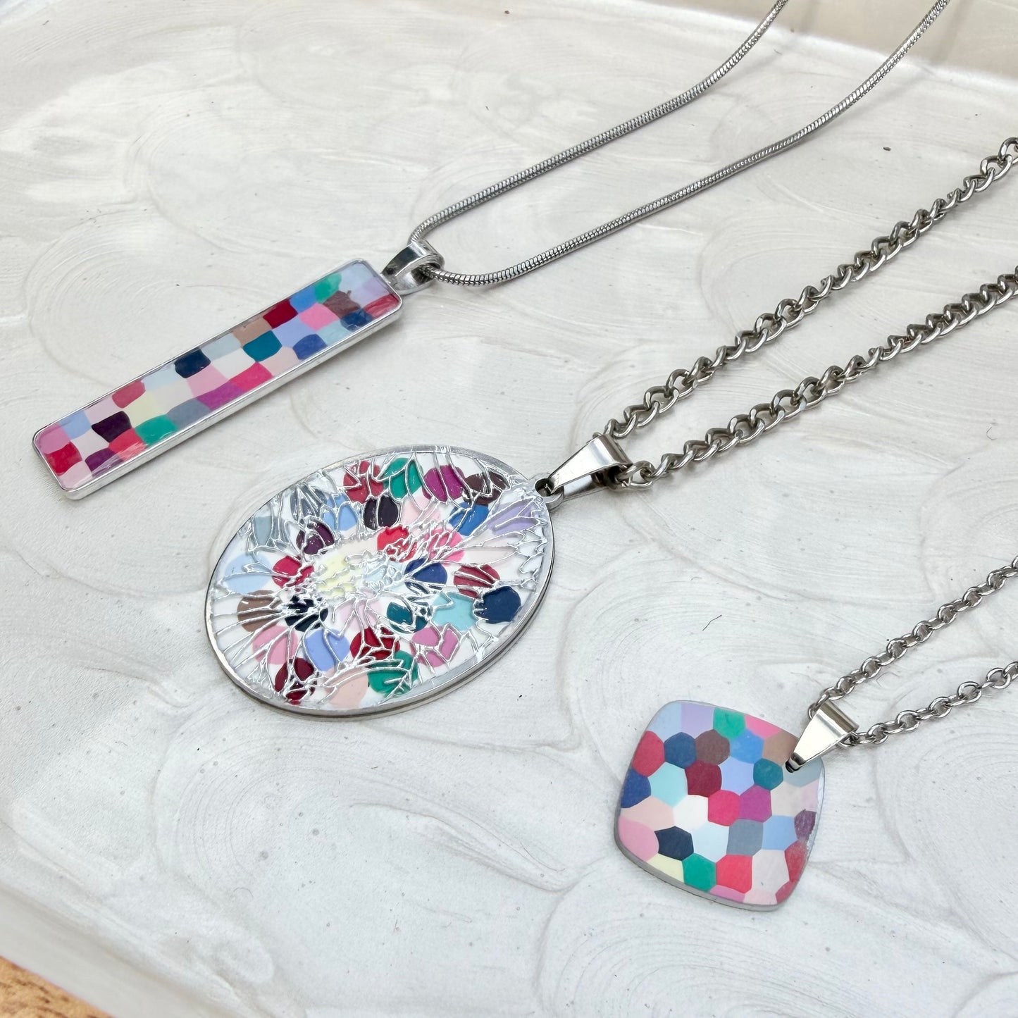 Palette Wearable | Pendants | Summer