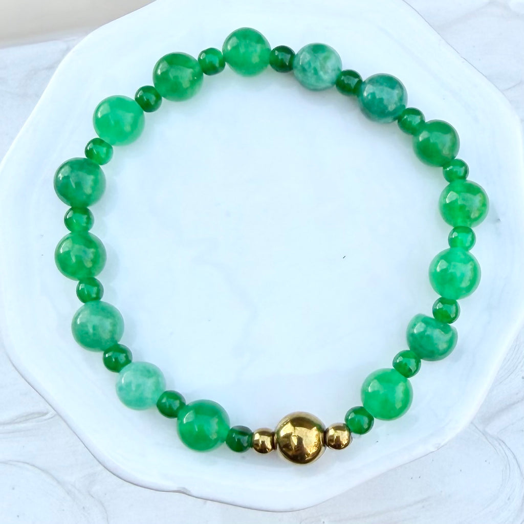 Mabel | Leaf Green and Gold | Spring