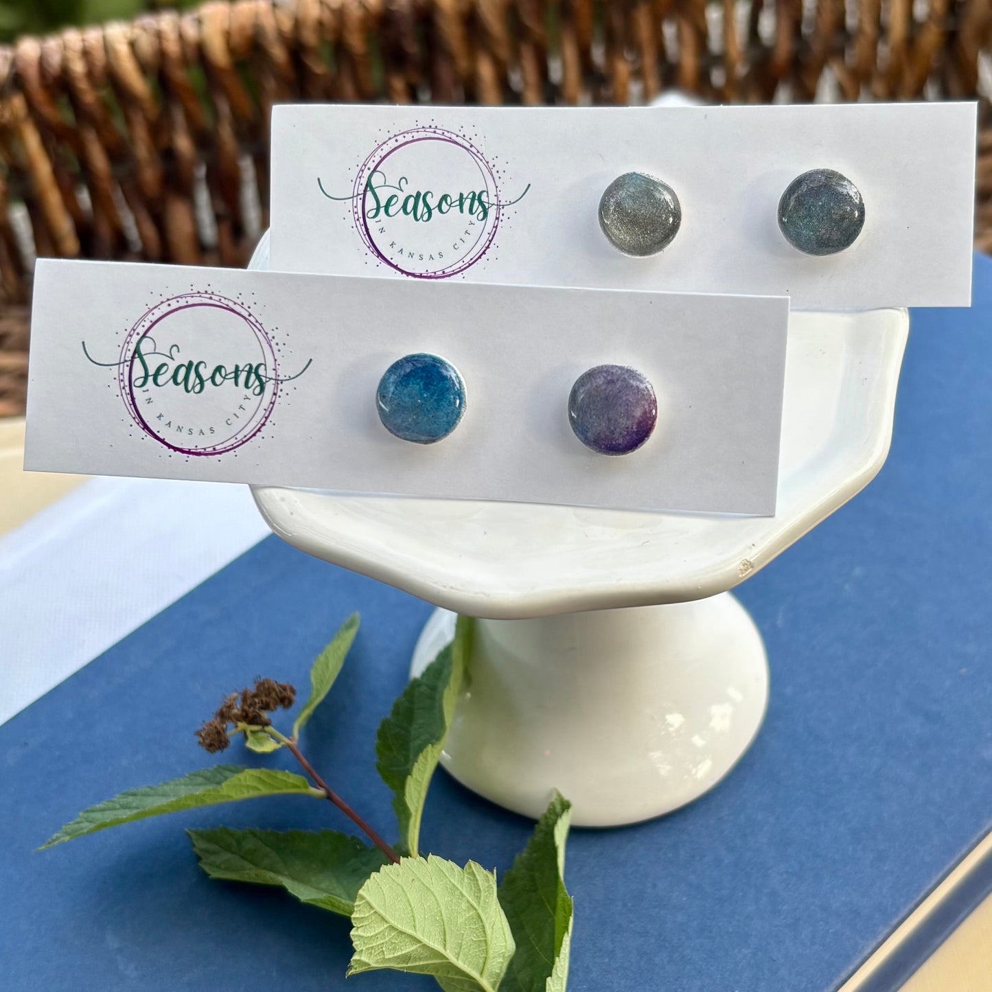 Luna | Studs | Winter