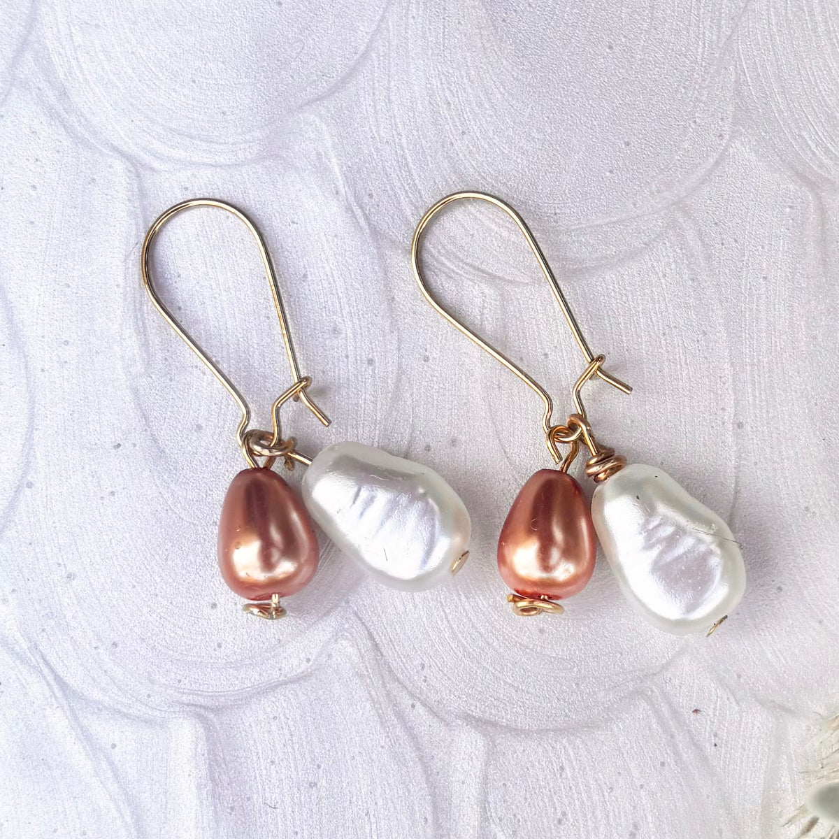 Pearl | Amber and Oyster | Autumn