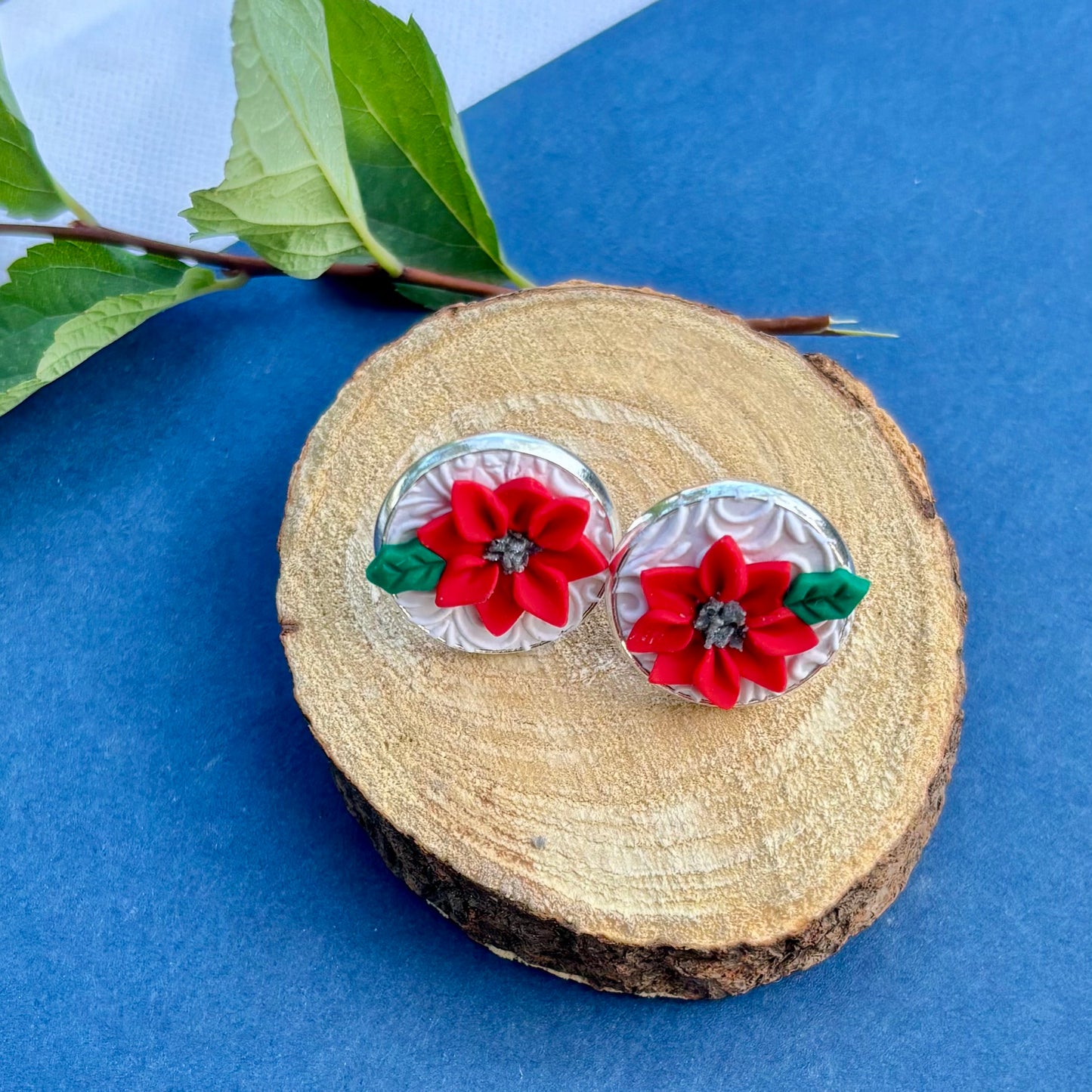 Raya | Studs | Winter