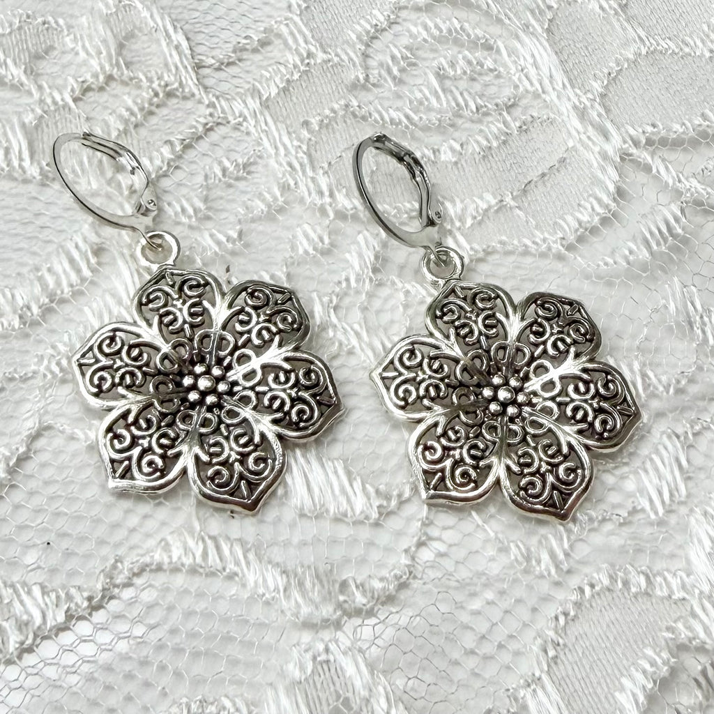 Charmed | Scrolled Flower | Summer and Winter