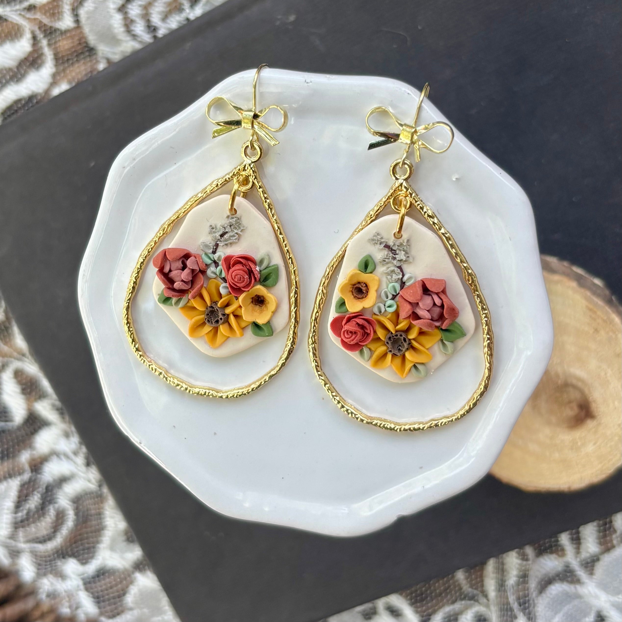 Aurora | Golden Teardrop  | Autumn