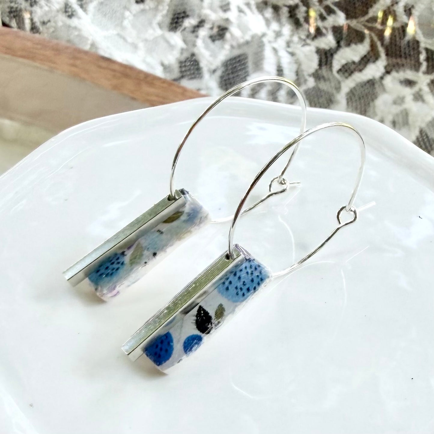 Gwen | Rectangle Hoops | Summer