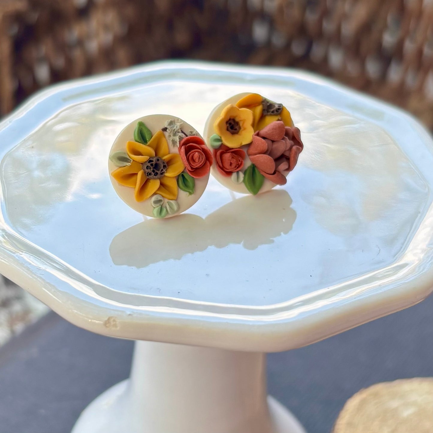 Aurora | Stud  | Autumn