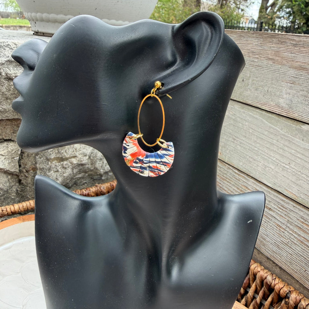 Betty II | Oval Dangle | Spring