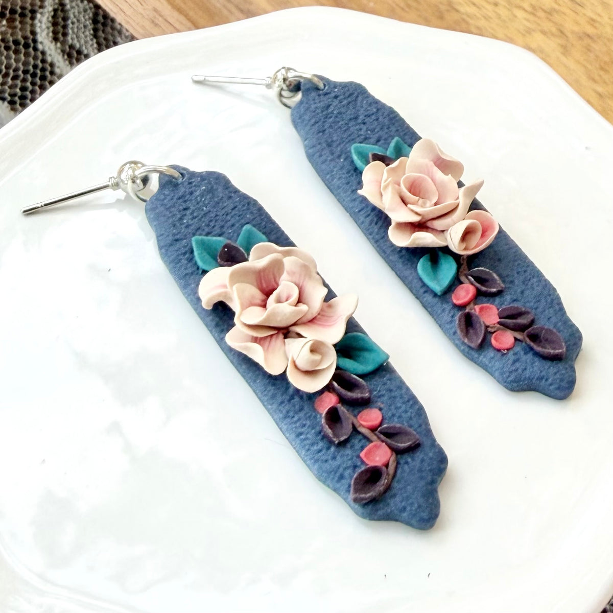 Felicity | Long Dangle | Summer