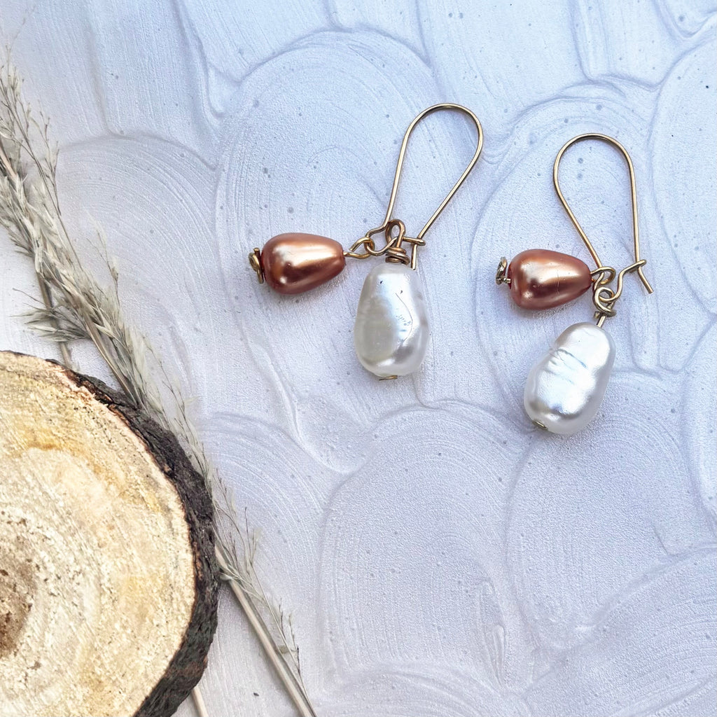 Pearl | Amber and Oyster | Autumn