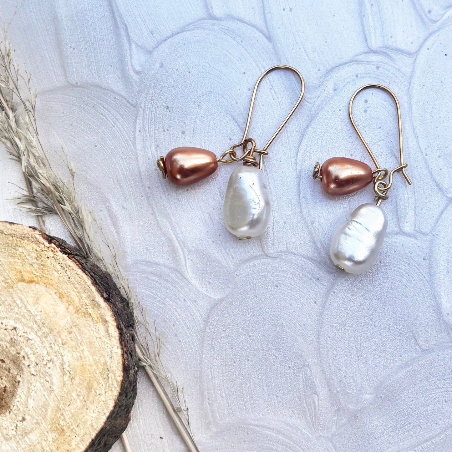 Pearl | Amber and Oyster | Autumn