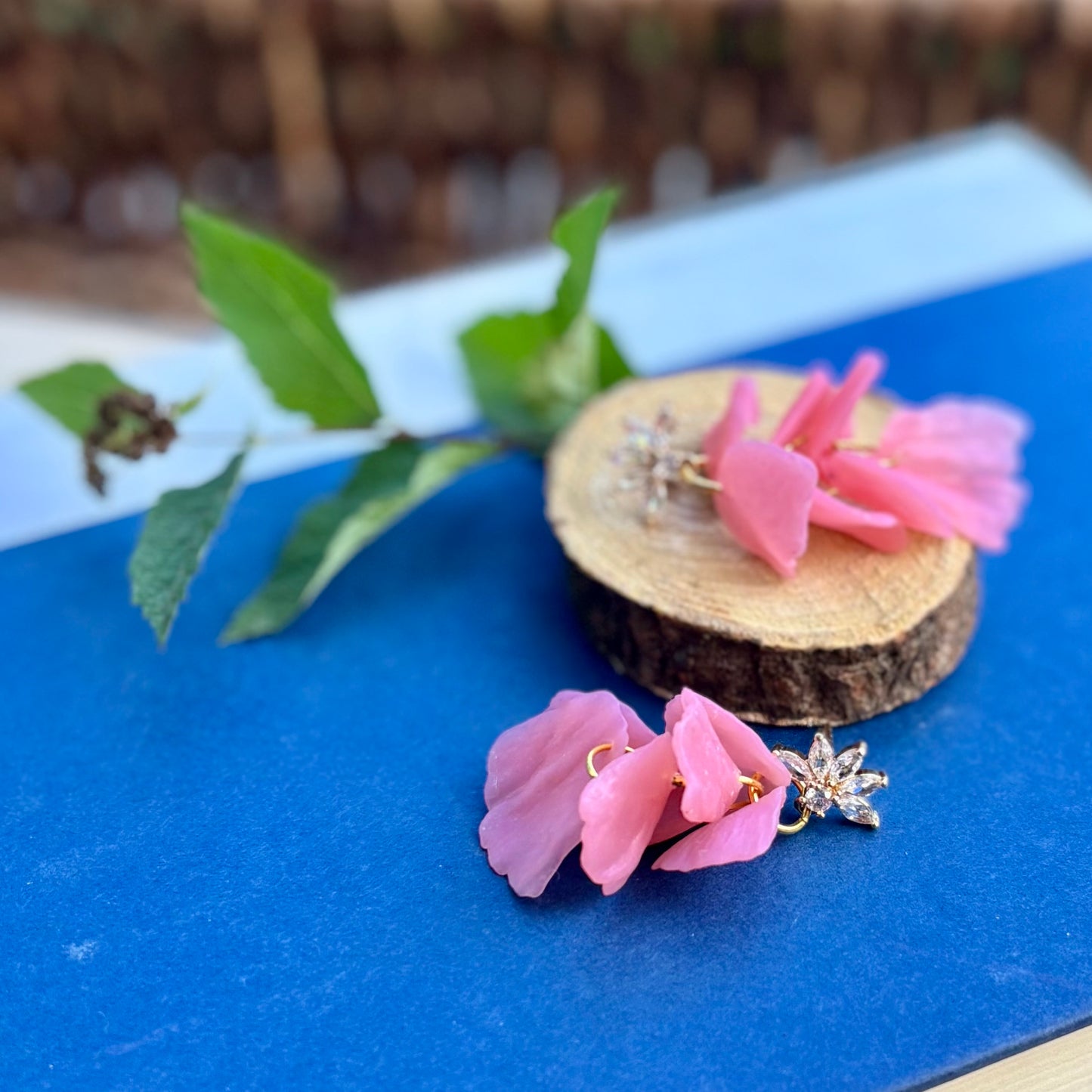 Laurel | Petals | Spring