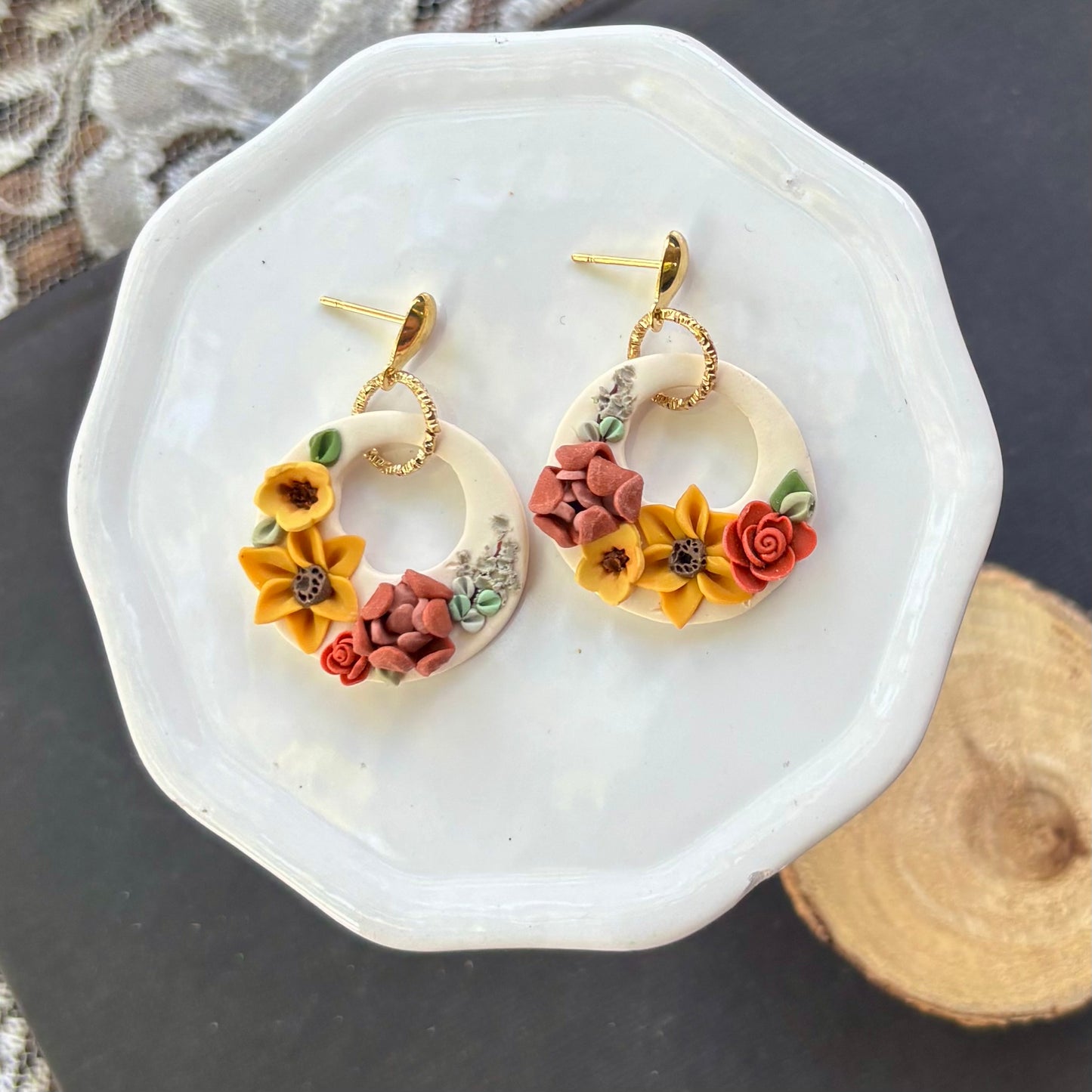 Aurora | Round  | Autumn