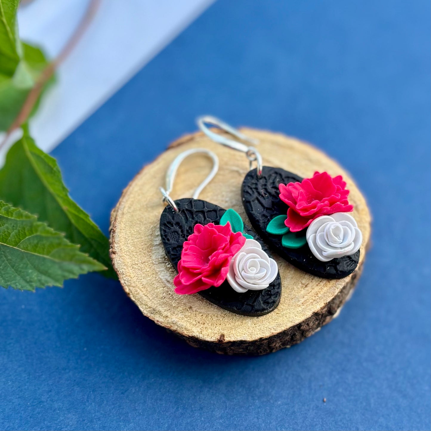 Taylor | Floral | Winter