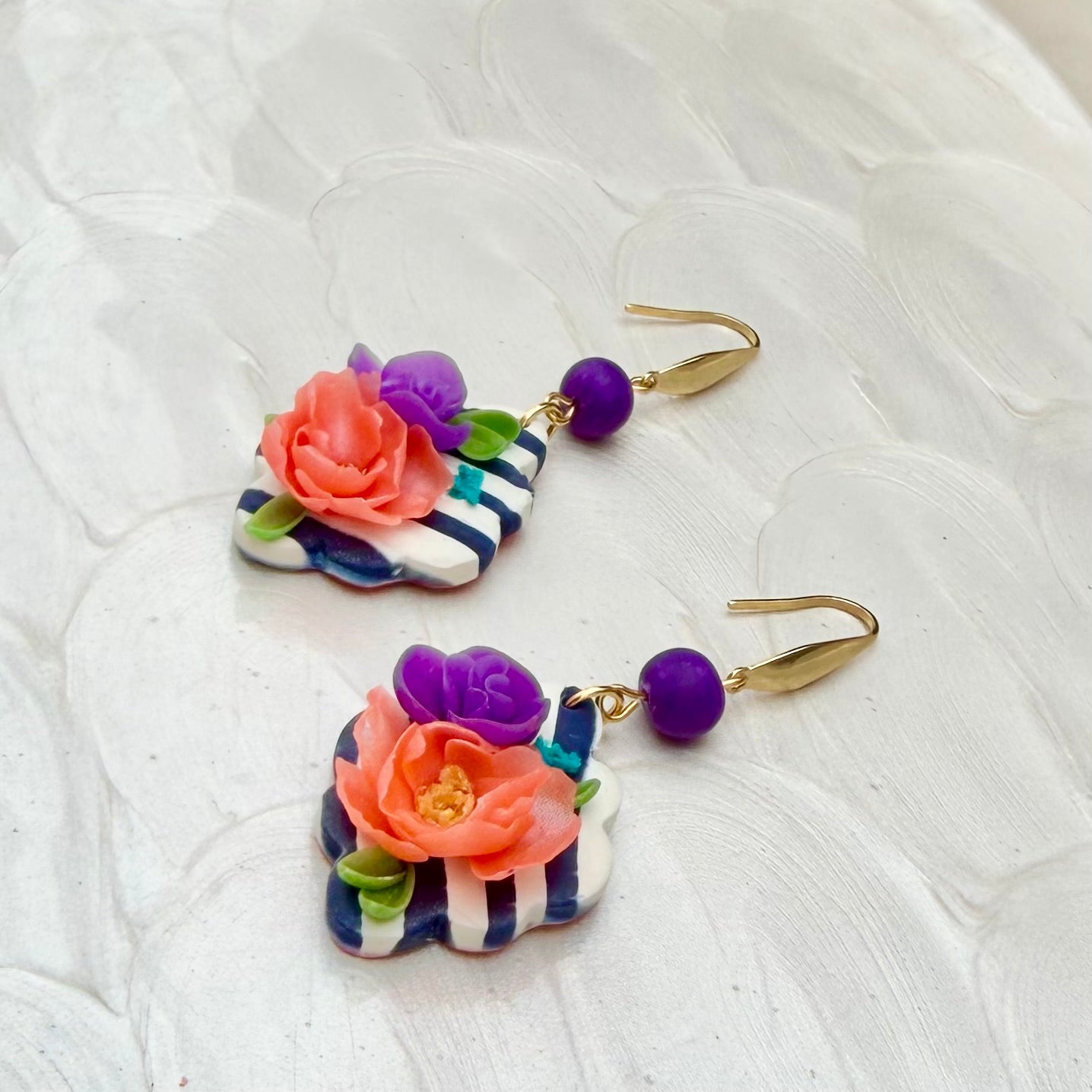 Betty | Scalloped Diamonds | Spring