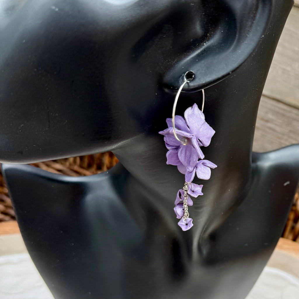 Amelia | Floral Hoop | Customizable