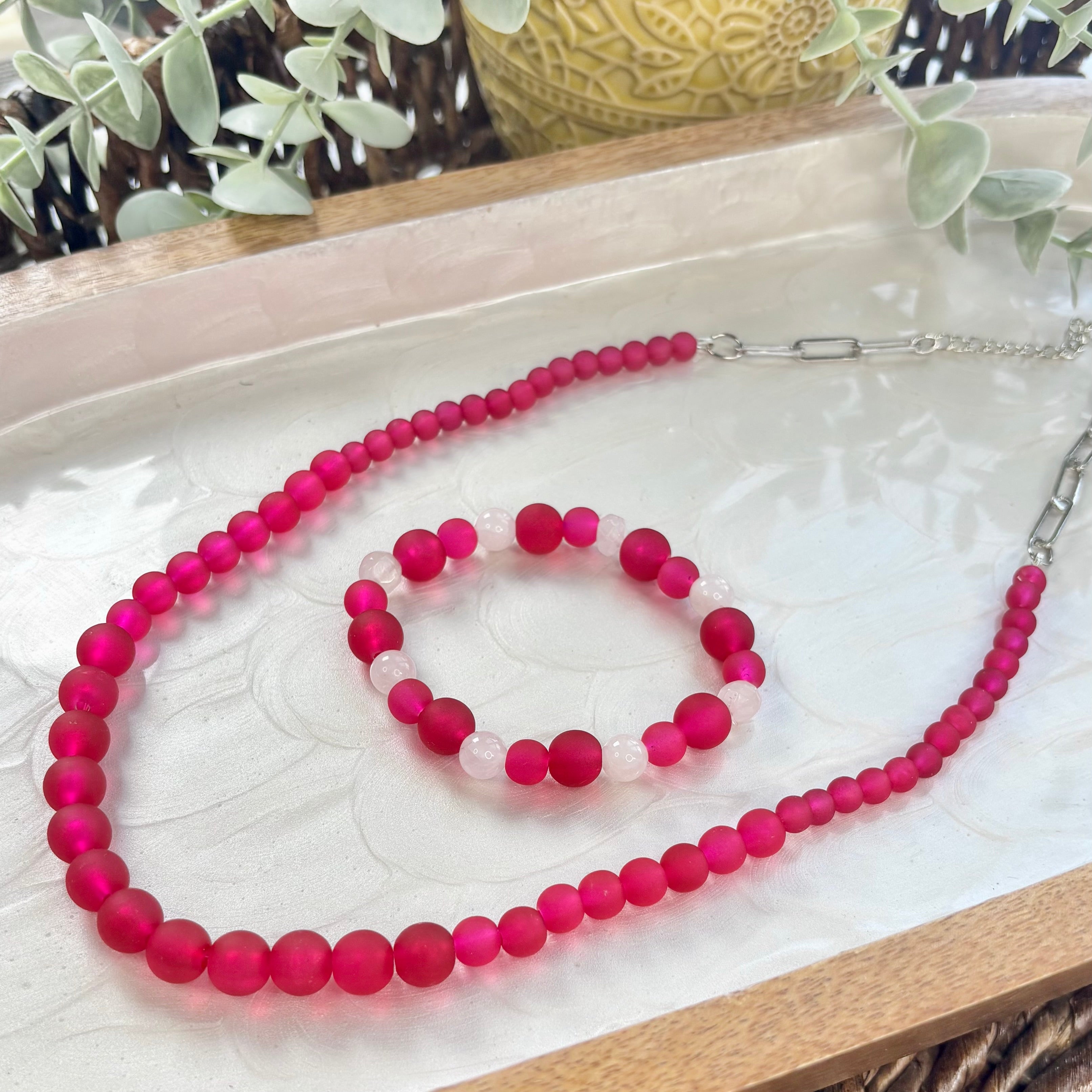 Hannah | Magenta | Winter