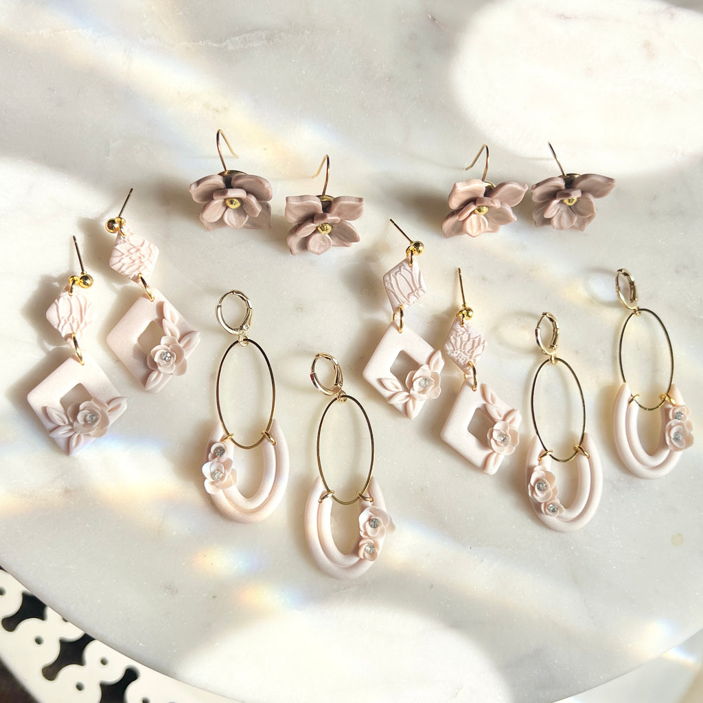 Thea | Oval | Spring