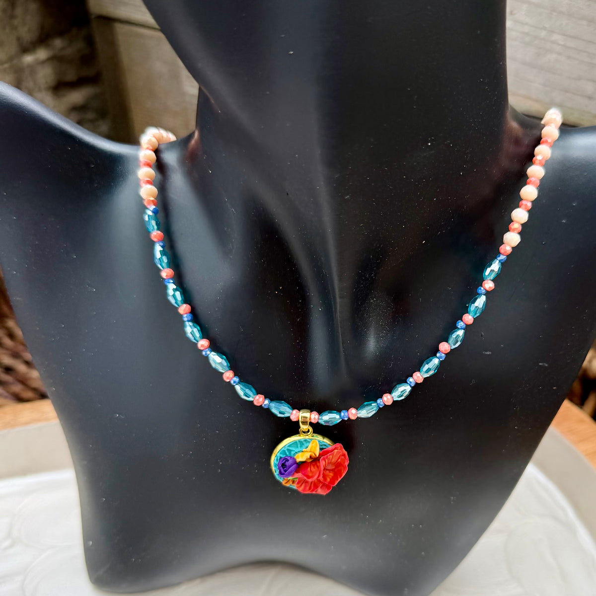Eva | Necklace | Autumn