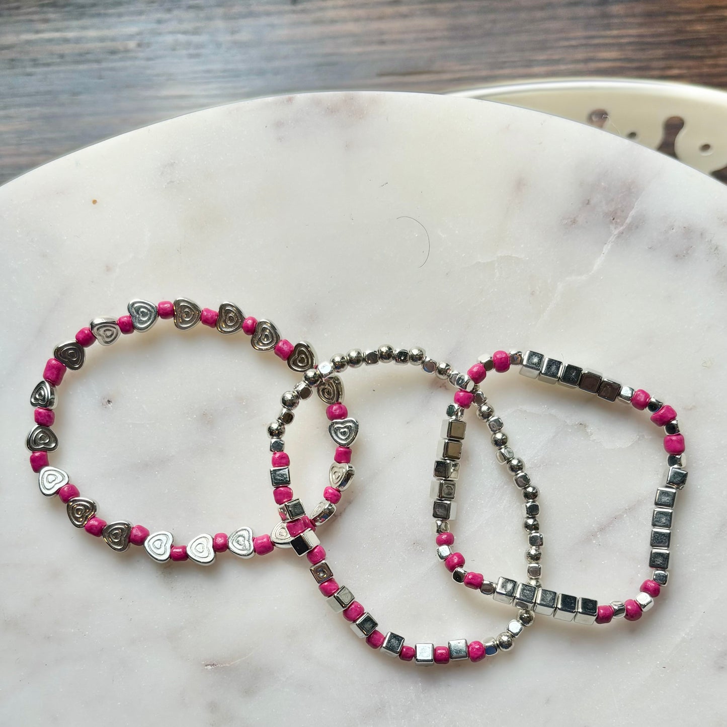 Wren | Fuchsia Stack | Winter