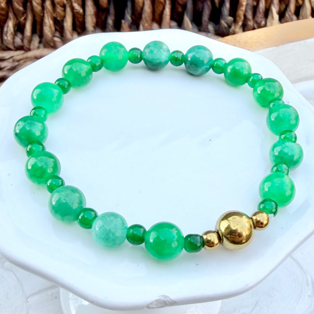 Mabel | Leaf Green and Gold | Spring