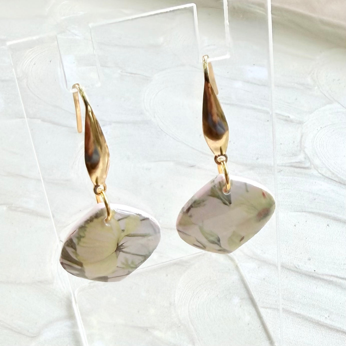 Gwen | Rounded Diamond | Autumn