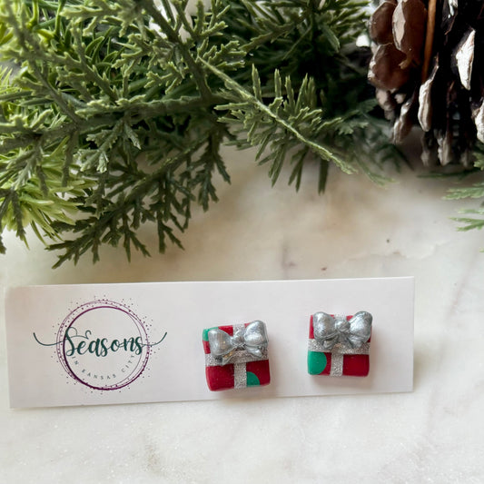 Gift Studs | Winter