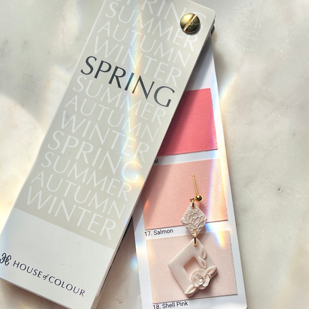 Thea | Oval | Spring