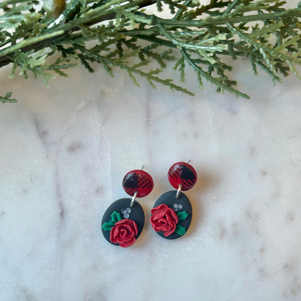 Laura | Medium Florals | Winter