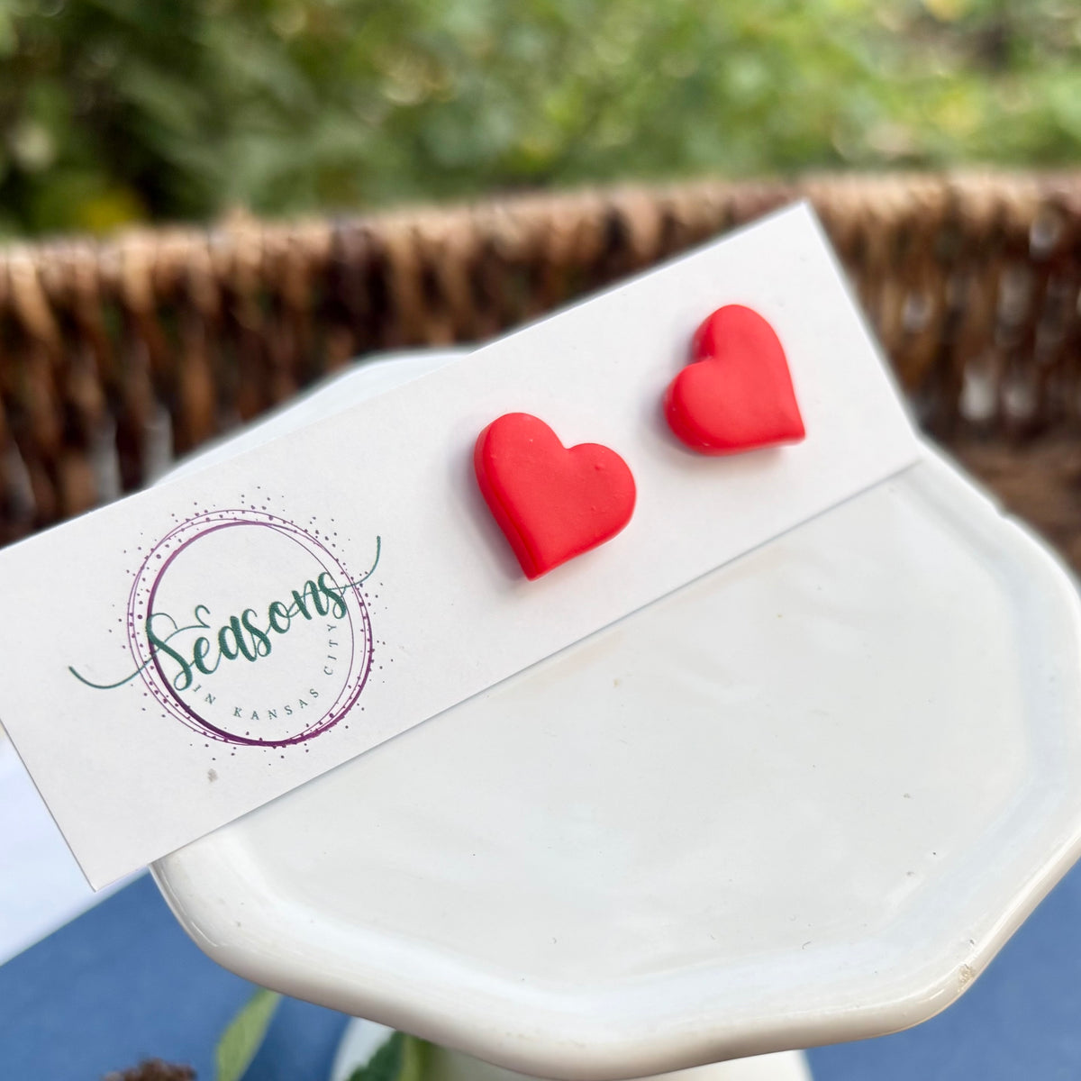 Geranium Heart Studs